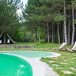 Omaya Eco Village Gaytaninovo
