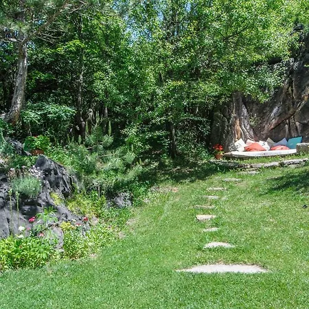 Omaya Eco Village Holiday park *