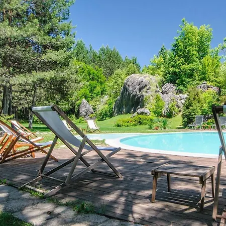 Omaya Eco Village פארק נופש *